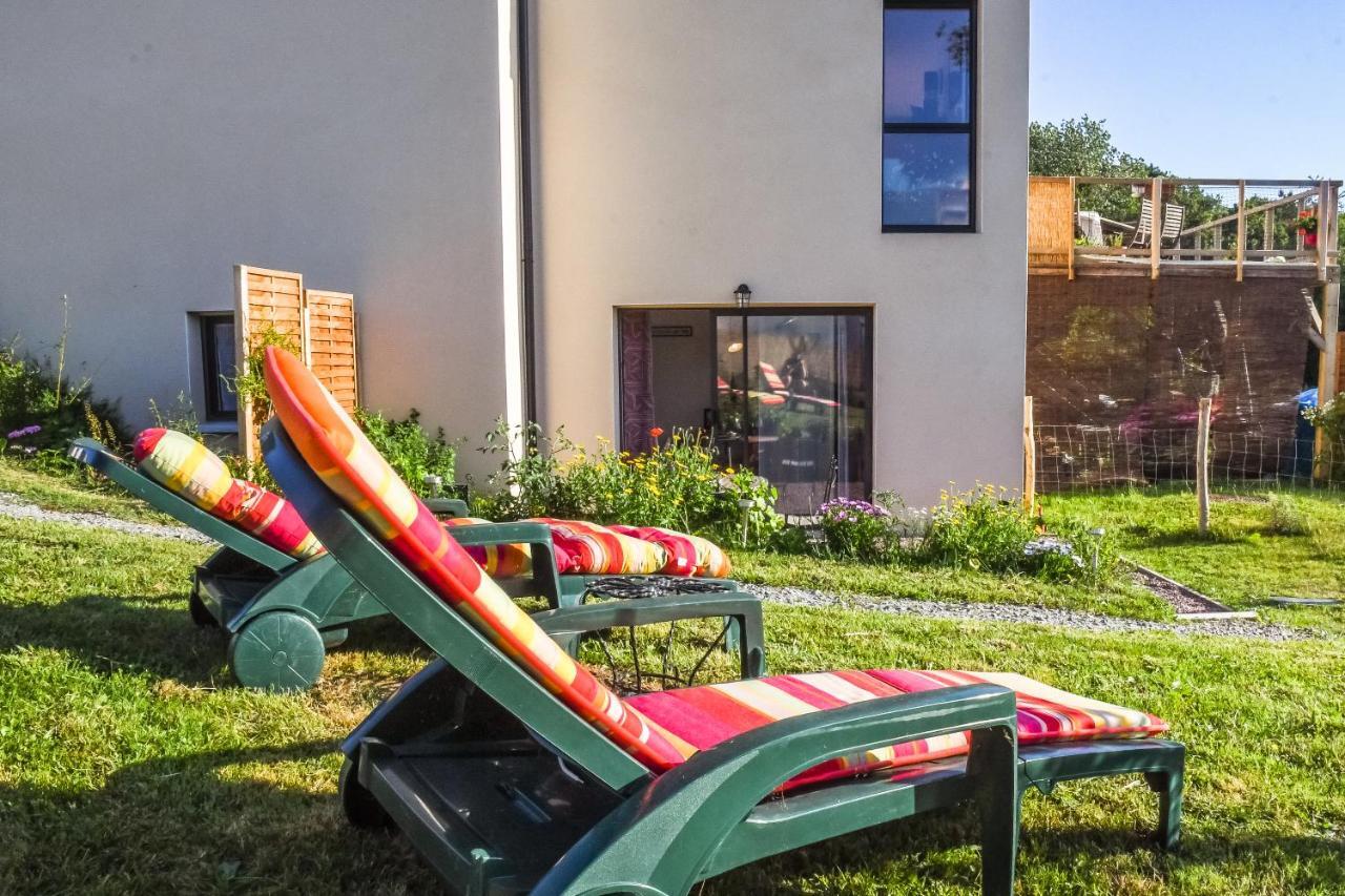 Le Pic Vert Surzur Exterior foto